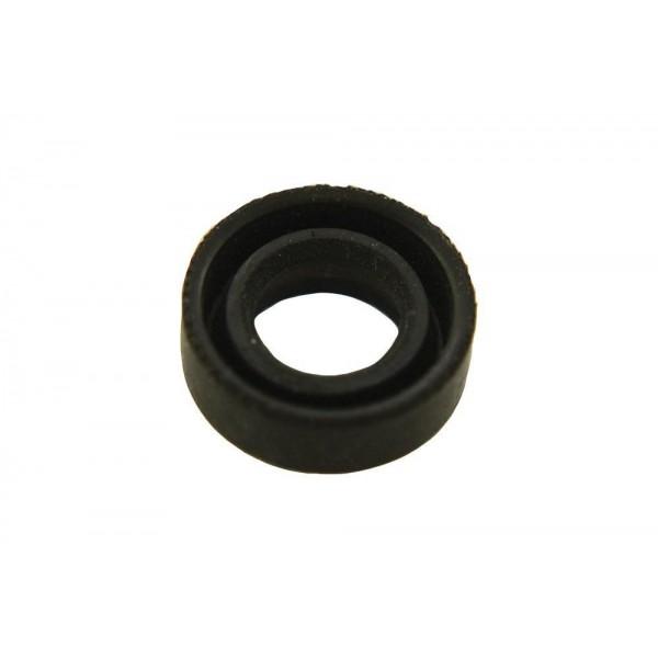 Speedo Pinion Oil Seal for Defender (1986 – 2006) LT230 - Rear Flange - Speedometer Pinion – AAU2304