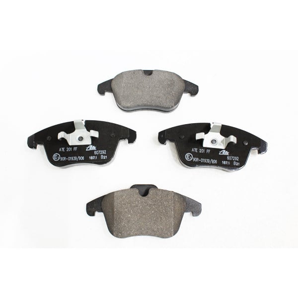 Front Brake Pad Set for Jaguar XK X150 & XF X250 – C2C42014-A