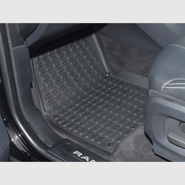 Rubber Floor Mat Set for Range Rover Evoque (2012 – 2018) – DA4812