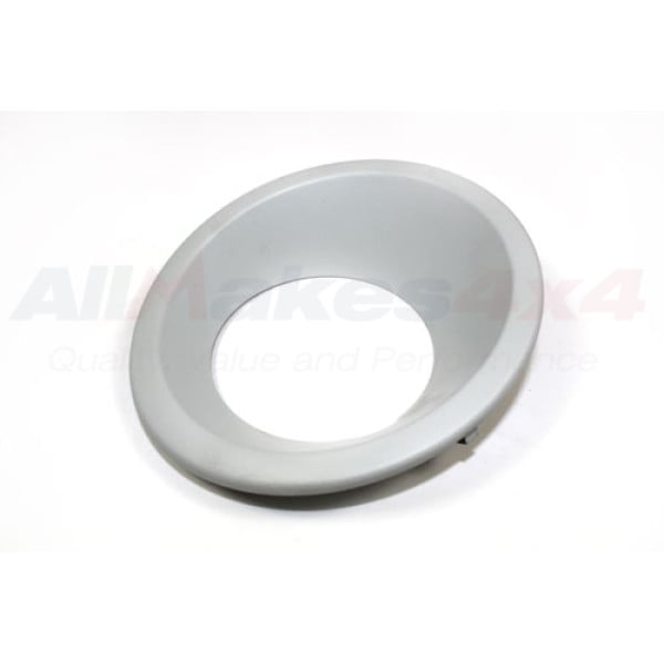Bracket - Fog Lamp for Discovery 3 (2005 – 2009) LH - Primed (From 9A000001, Up to 9A999999) – LR012211