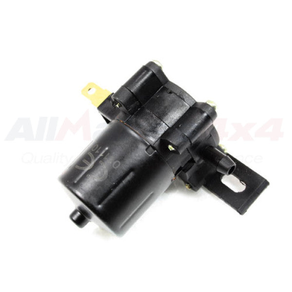 Pump - Screen Washer - 12V for Defender (1986 – 2006) 12V - With Air Con (Up to AA270226) – STC575