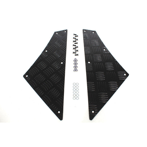 Quadrant Chequer Plate for Defender 110 Station Wagon – TF8218
