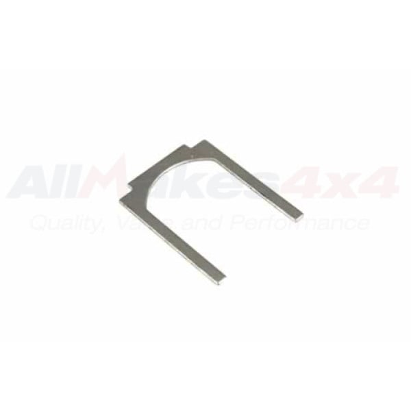 Retainer Plate for Defender, Discovery 1 & Range Rover Classic (1986–1998) – 515470