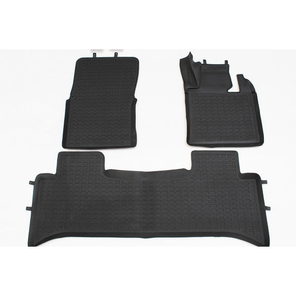 Rubber Floor Mats for Range Rover L322 (2010–2012) RHD – GA4808
