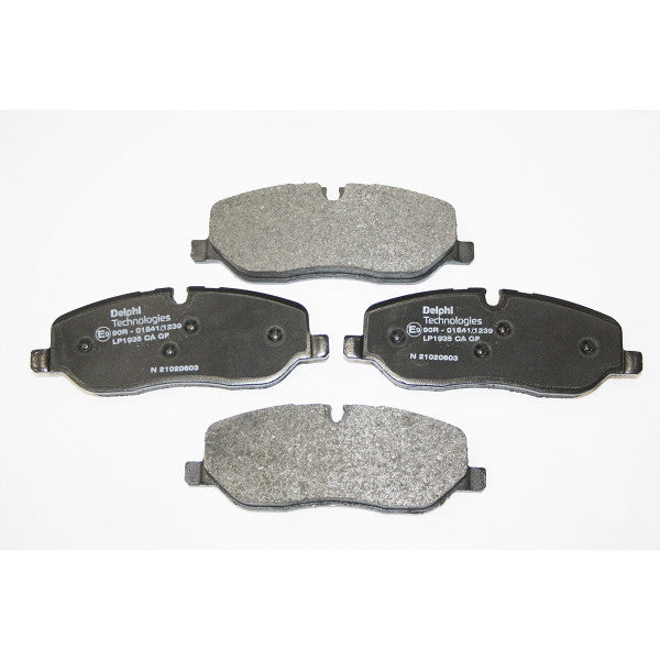 Front Brake Pad Set for Discovery 3, Discovery 4 & Range Rover L322 (2002–2016) – LR134694G