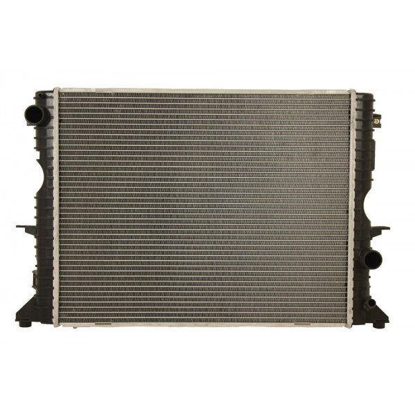 Radiator for Defender (1986 – 2006) TD5 - With Valve (Up to 2A622423) – PDK000100