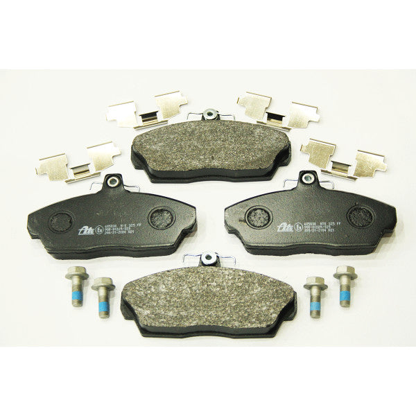 Brake Pad Set for Freelander 1 (1997–2006) – SFP100360A