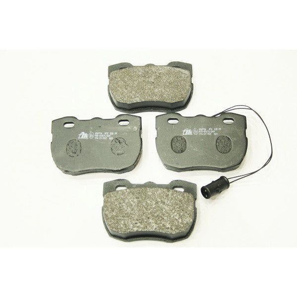 Brake Pad Set for Discovery 1 & Range Rover Classic (1989–1998) – SFP500180A