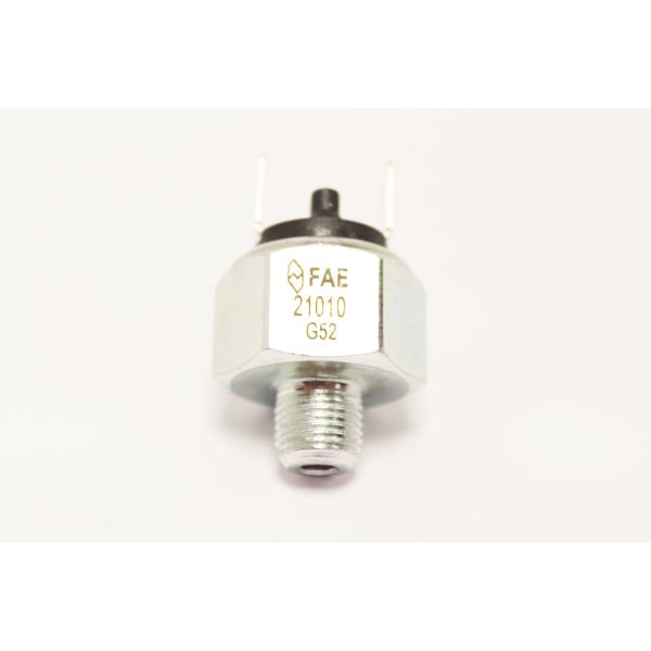 Brake Light Switch for Land Rover Series 2 & 2A – STC1689A