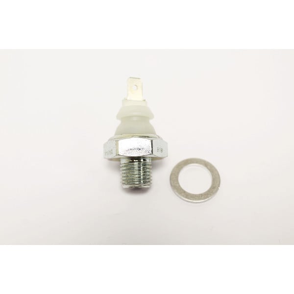 Oil Pressure Switch for Defender & Discovery 1 (1986–1998) V8 Petrol – STC4104A