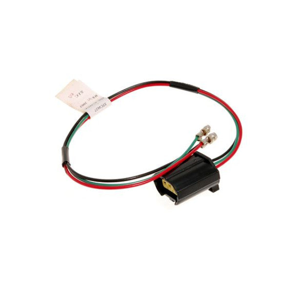 Rear Stop and Tail Lamp Extension Lead Extension Loom Rear Indicator Light 3 Pin (From MA939976) for Land Rover Defender (1986 – 2006) – STC4637