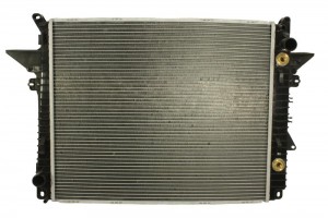 Radiator suitable for Discovery 3, Discovery 4 & Range Rover Sport 2.7L TDV6 vehicles